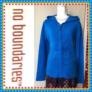 NEW, NBW, Junior’s NO BOUNDARIES FUZZY JACKET w/HOOD